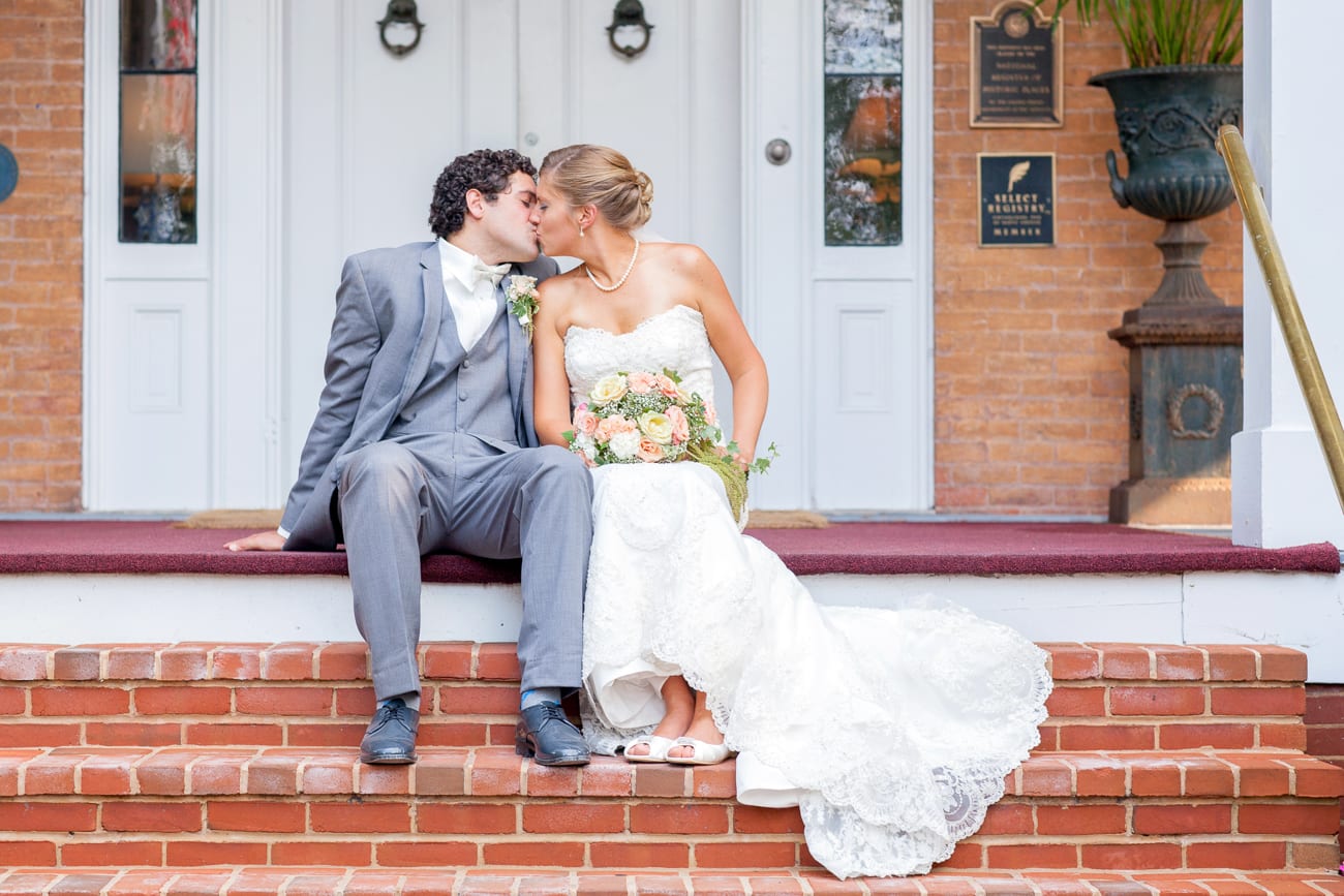Antrim 1844 Romantic Wedding | Lauren Myers Photography