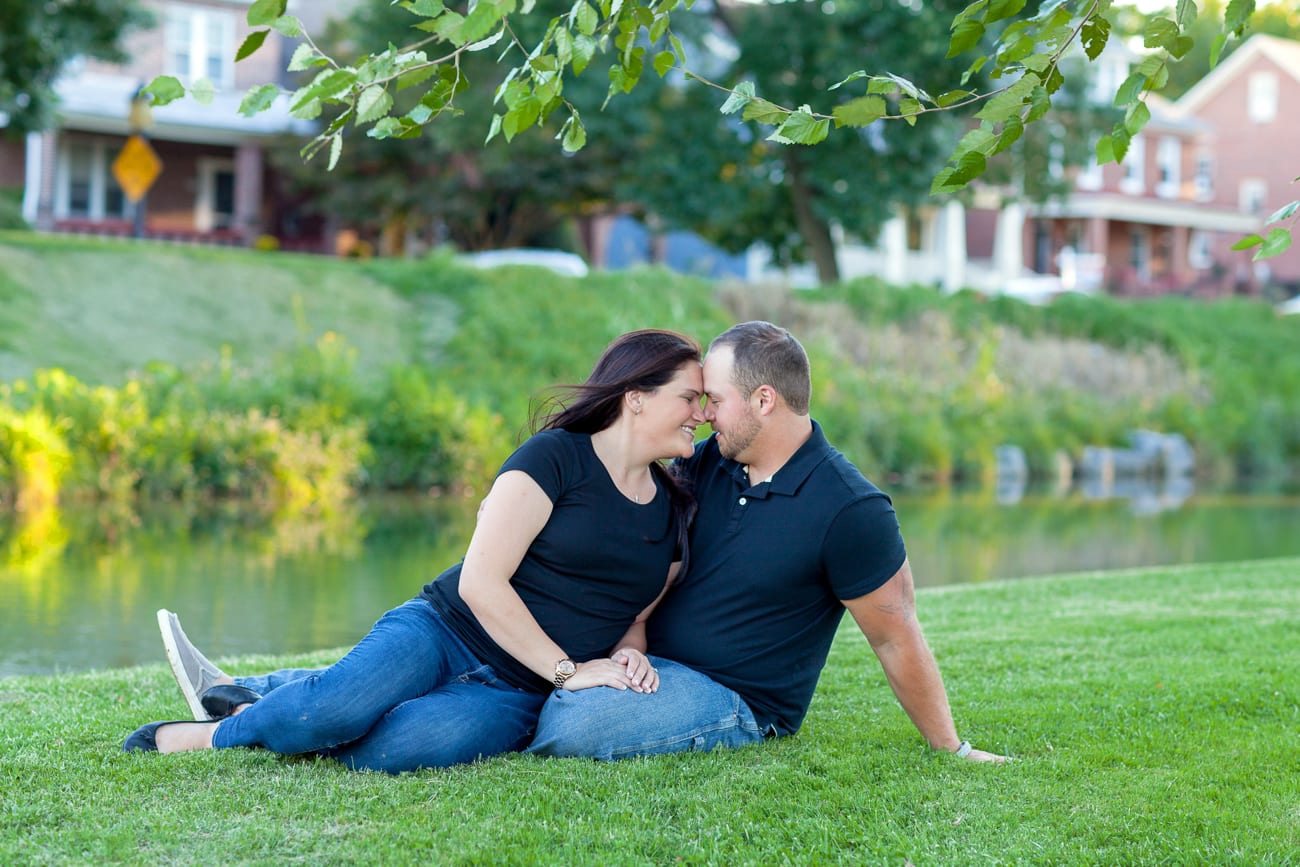 Frederick Maryland Engagement Pictures | Lauren Myers Photography