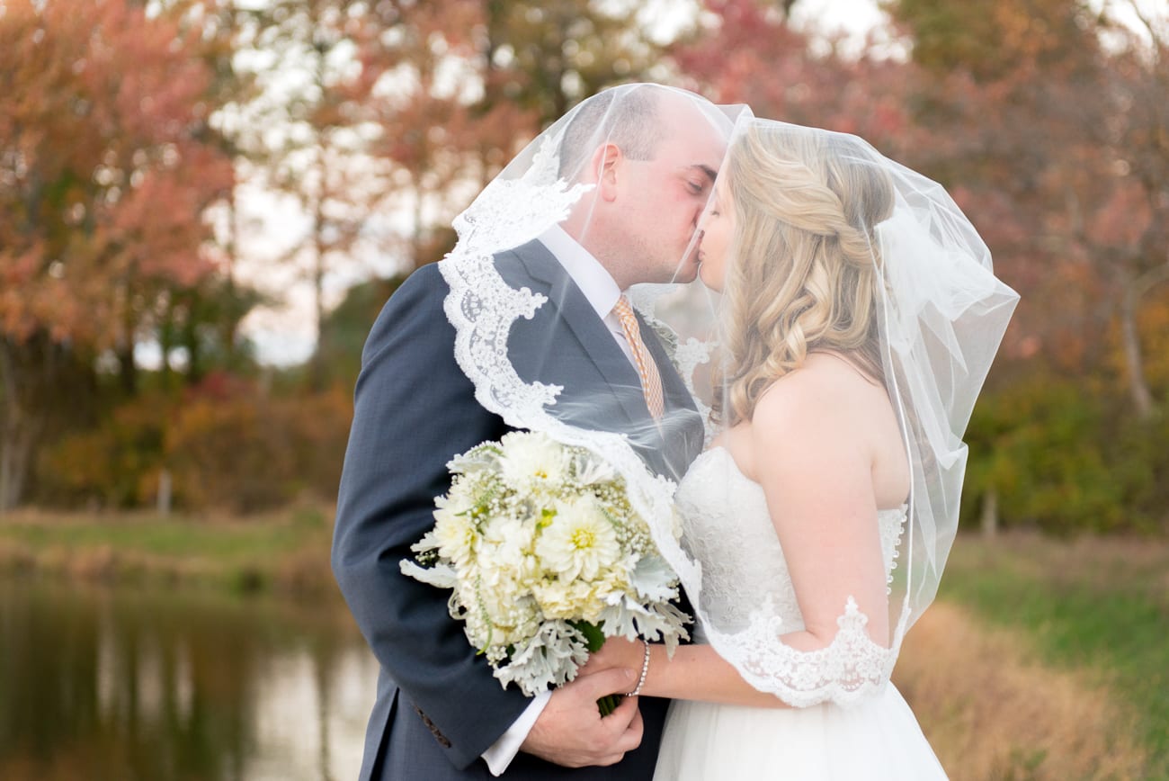 Rustic Wedding Pictures | Lauren Myers Photography