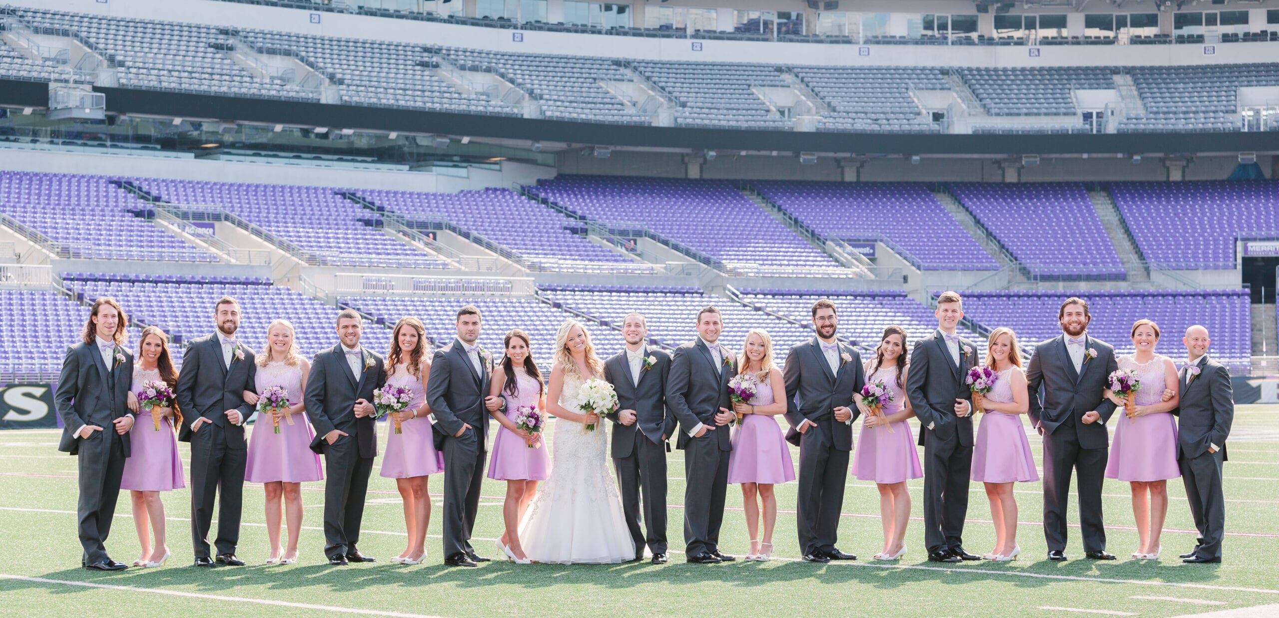 M&T Bank Stadium, Baltimore Ravens Wedding | Photography by Lauren Myers Photography #BaltimoreRavens #RavensWedding #PurpleGoldWedding