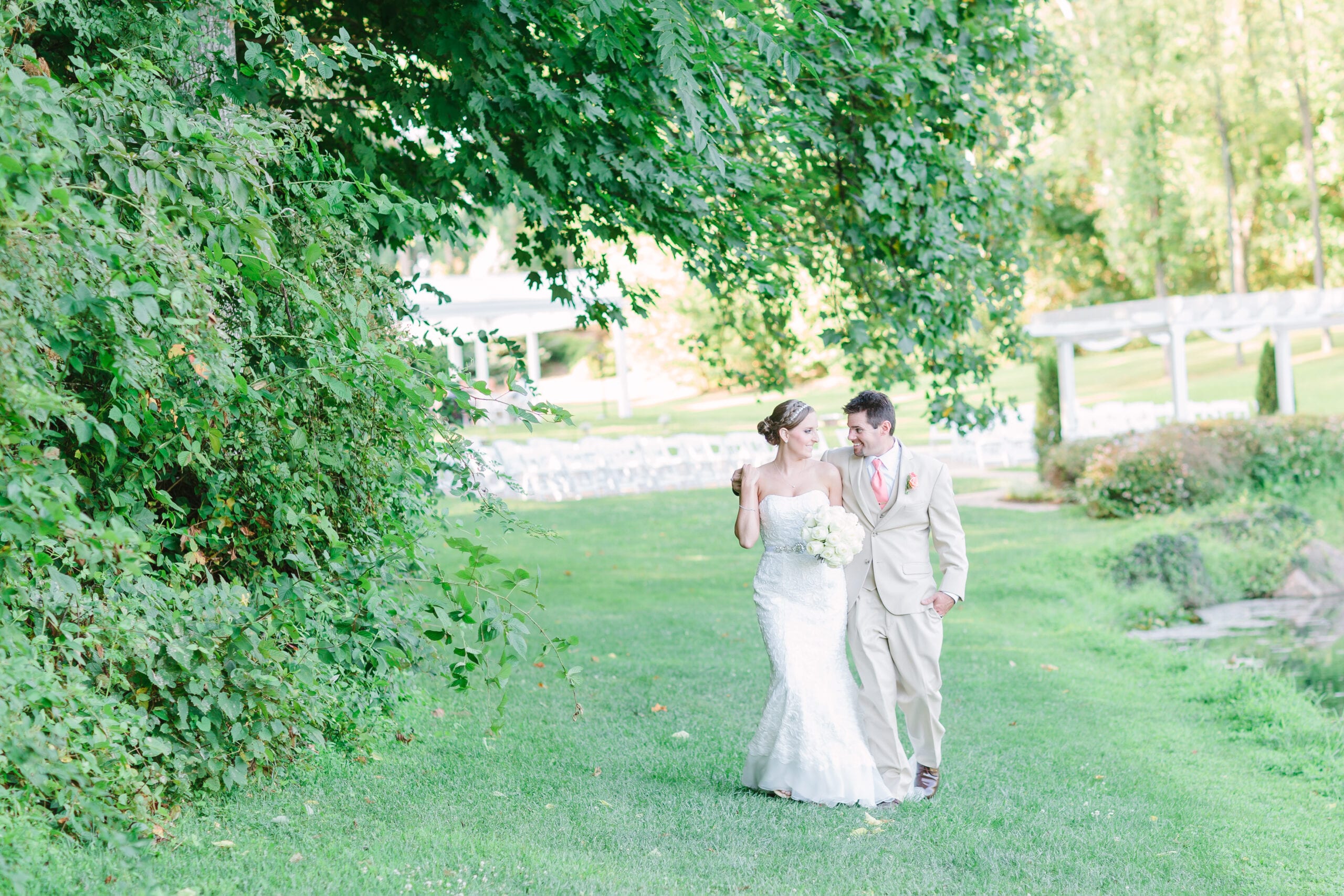 Shade Trees and Evergreens Wedding, Frederick, Maryland Photography by Lauren Myers Photography